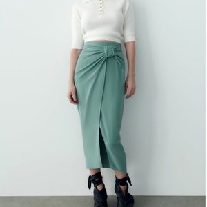 Zara Ruched Midi Skirt NWT